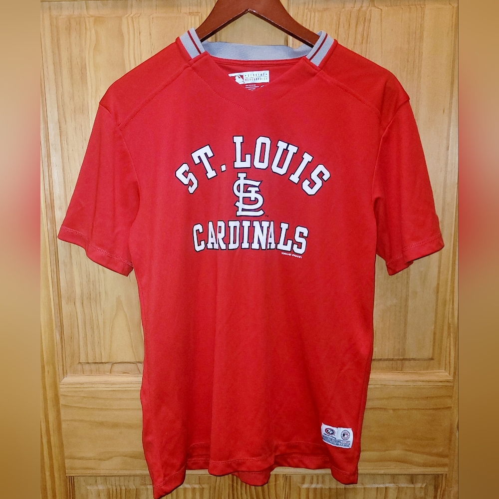 True Fan St. Louis Cardinals Shirt. Genuine Merchandise. Size Medium.